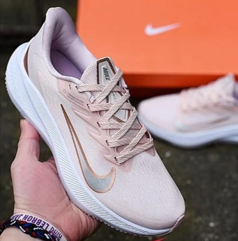 tênis nike feminino corrida air zoom winflo 7