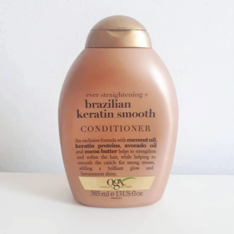 Condicionador Brazilian Keratin Smooth, OGX, 385 ml