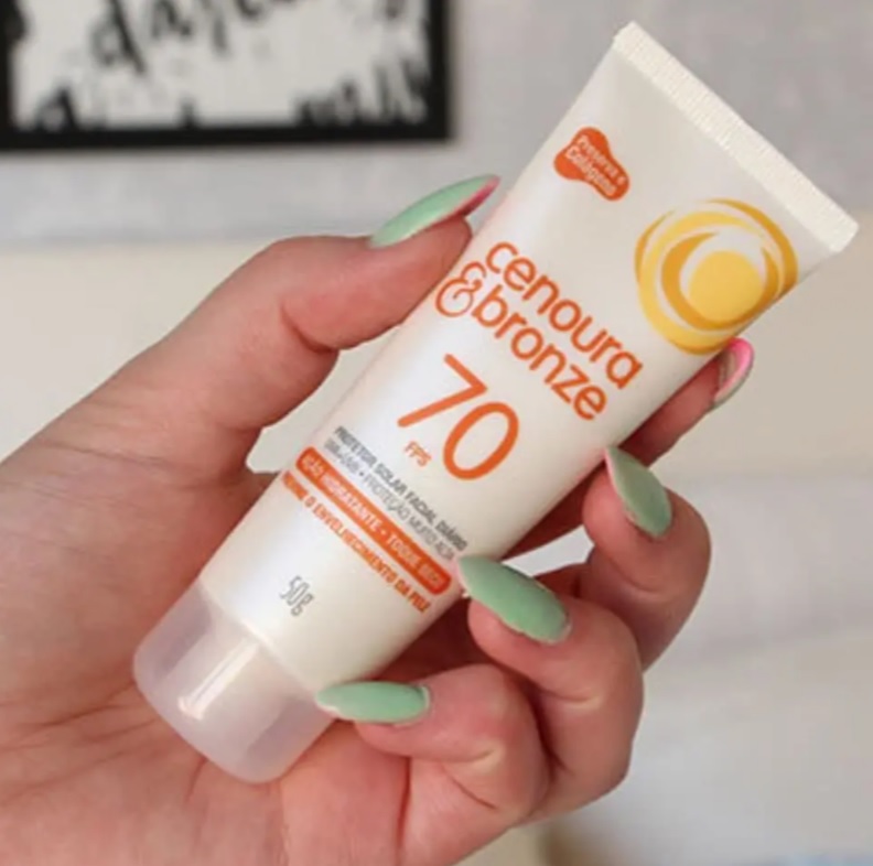 Cenoura e Bronze Protetor Solar Facial Fps70 – 50 g