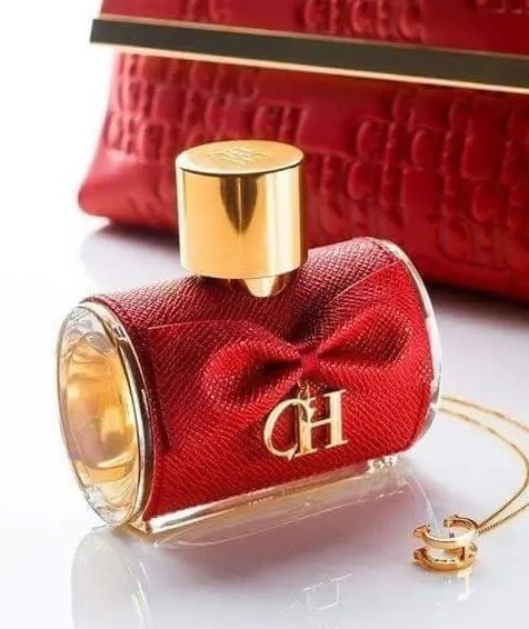 CH Privée Carolina Herrera Perfume Feminino Eau de Parfum 50ml