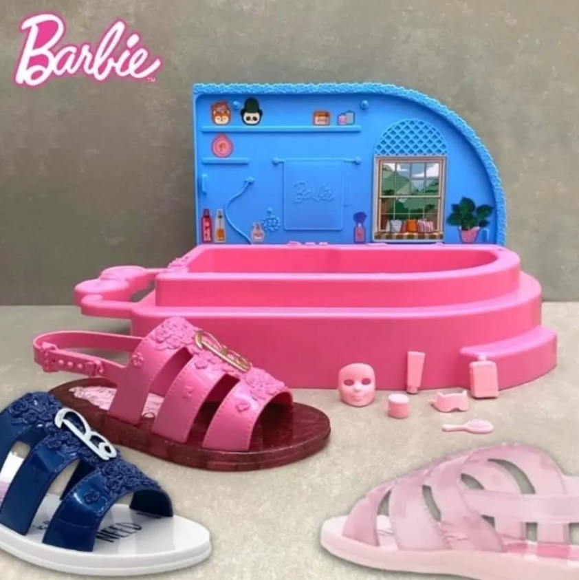 Sandália Infantil Grendene Kids Barbie Spa Feminina