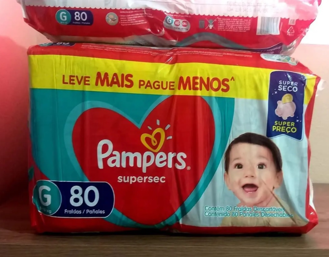 Fraldas Pampers Supersec Noturno ( M 90 un. / G 80 un. / XG 68 un. / XXG 64 un.)