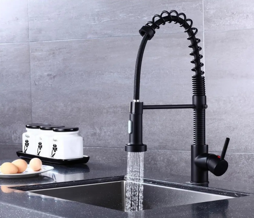 Torneira Gourmet Prizi Monocomando Preta