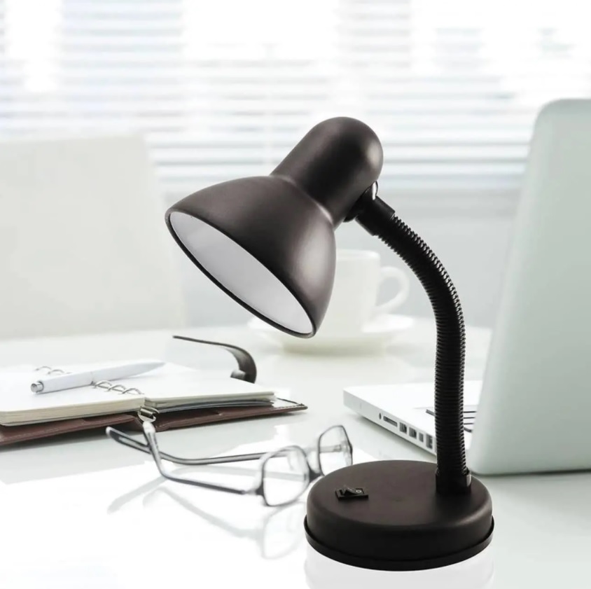 LUMINARIA DE MESA VIKING PRETA 127/220V