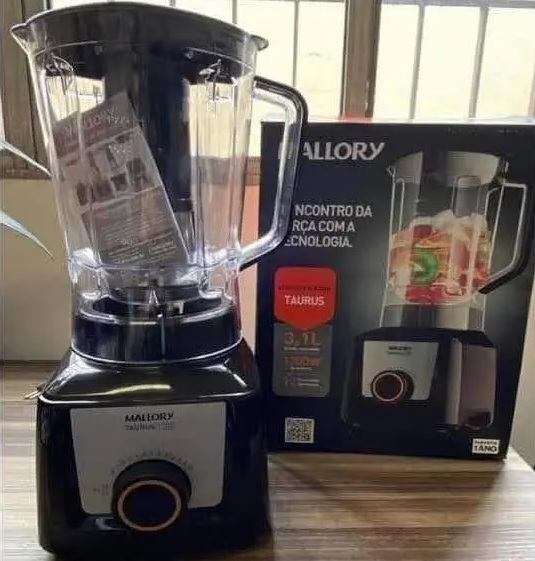 Liquidificador Mallory Taurus Preto com Filtro – 12 Velocidades 1300W