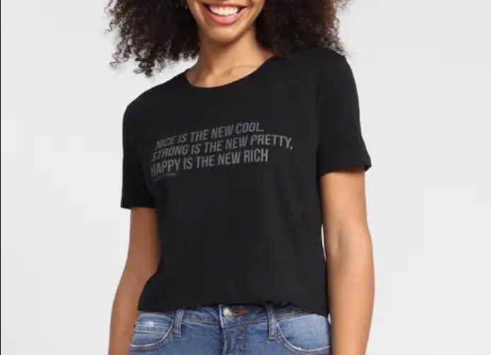 Camiseta Calvin Klein Cropped Nice And Strong Feminina