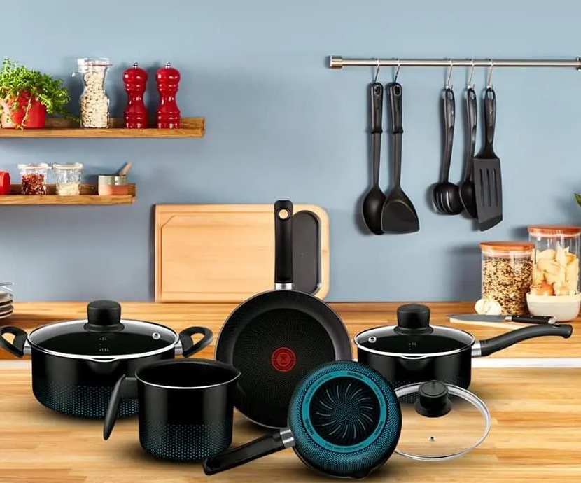 Conjunto de Panelas 5 Peças Rochedo Smart em Alumínio com Revestimento Antiaderente e Tampas de Vidro com Saída de Vapor – Preto