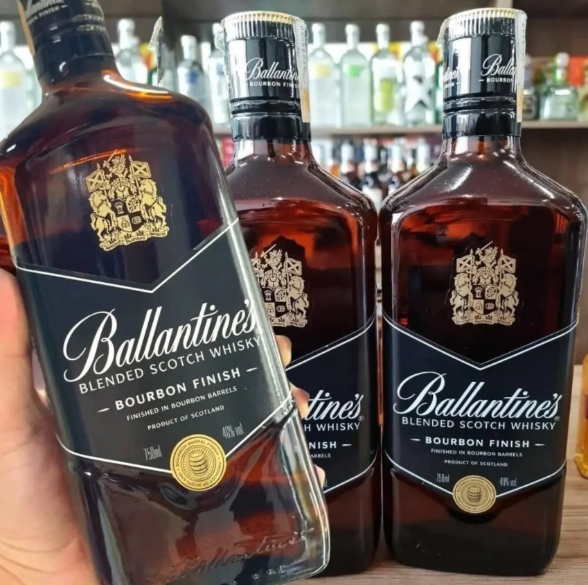 Whisky Ballantines Bourbon Barrel, 750ml