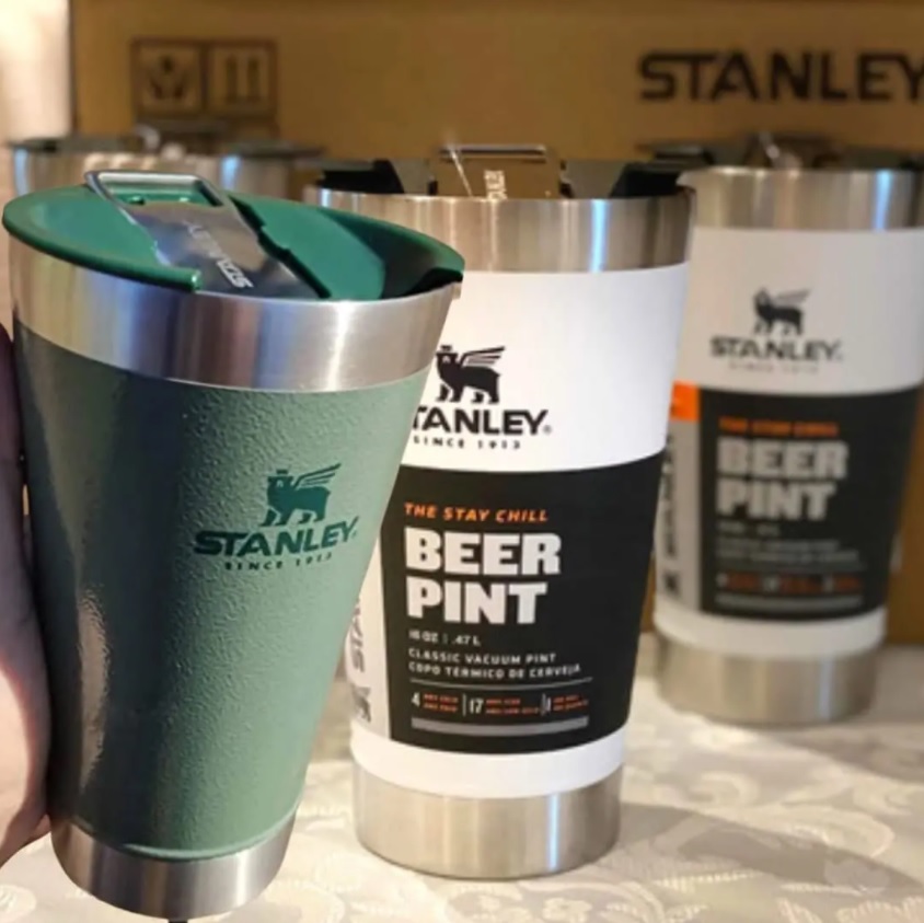 [ENCERRADA] Copo térmico com tampa Stanley, 473 ml