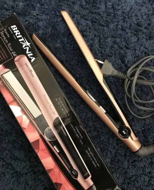 Prancha, Titanium rose gold, 35w, Rosa, Bivolt, Britânia