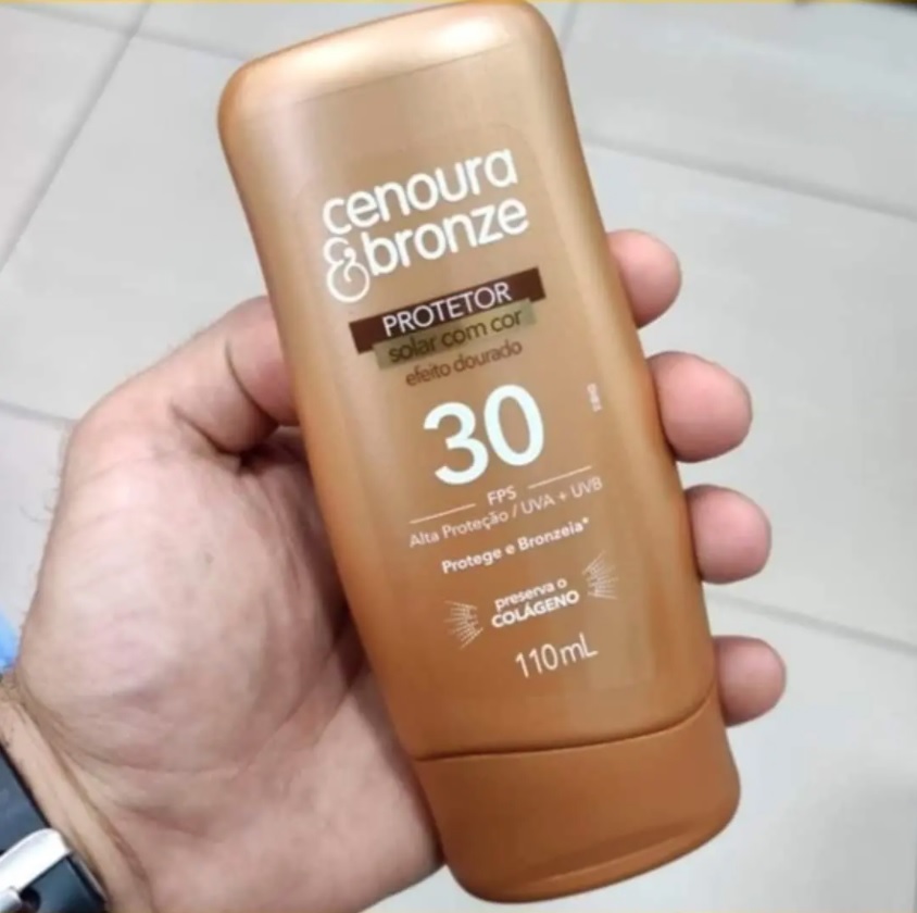 Protetor Solar Corporal Cenoura & Bronze FPS 30 – Efeito Dourado 110ml