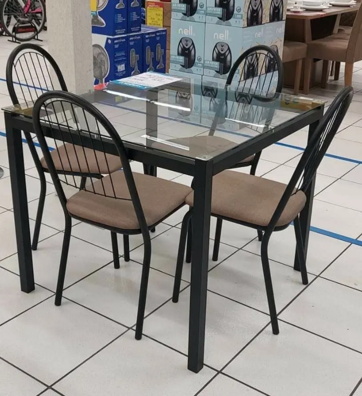 Mesa de Cozinha 4 Cadeiras Quadrada Tampo de Vidro – Crome Florida Kappesberg