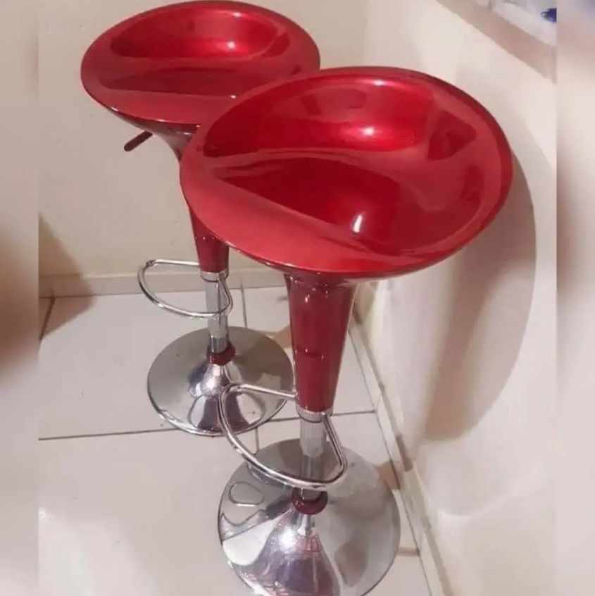 Banqueta Alta Giratória Vermelha BQT-VE1 – 2 Peças AC Comercial