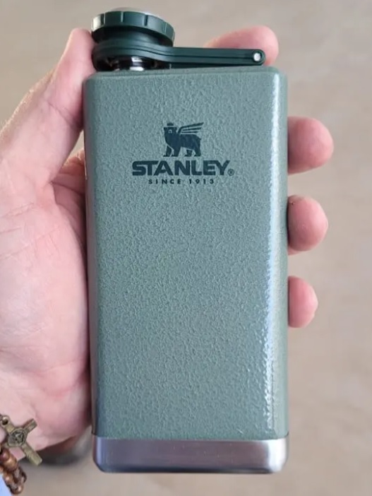 Stanley Adventure The Pre-Party Flask, Hammertone Green, 227 g