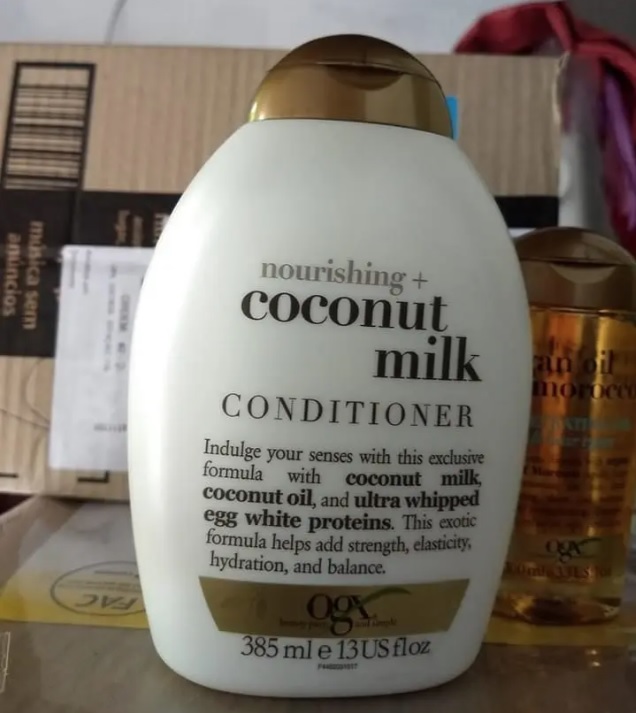 Condicionador Coconut Milk, OGX, 385 ml