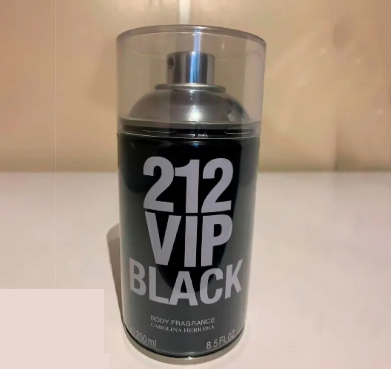 Carolina Herrera 212 VIP Men Black – Body Spray Masculino 250ml