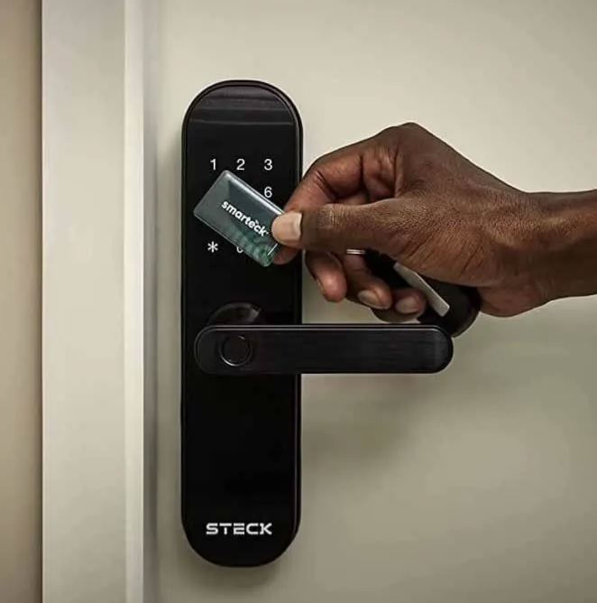 Steck Fechadura Digital Wi-fi Smarteck Preta