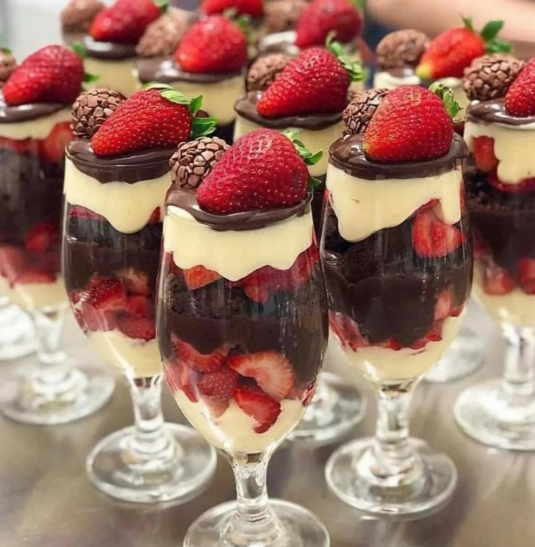 Conjunto de Taças Nadir Floripa 300 ml – 6 Peças