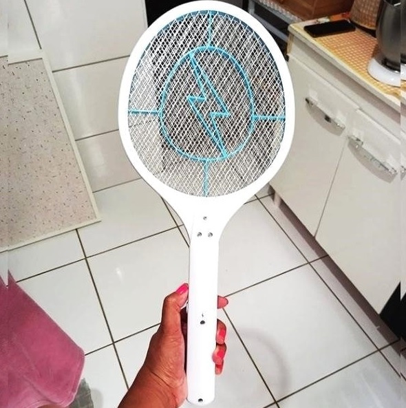 Raquete El�trica Mata Insetos com Bateria Recarreg�vel USB Multilaser HC034