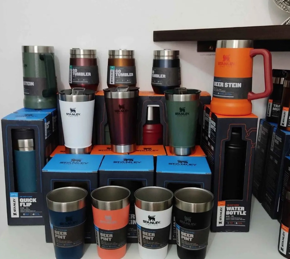 Seleção de Canecas e Copos térmicos da Stanley