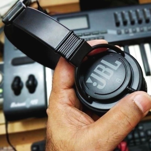 Fone de Ouvido JBL C300SI On Ear