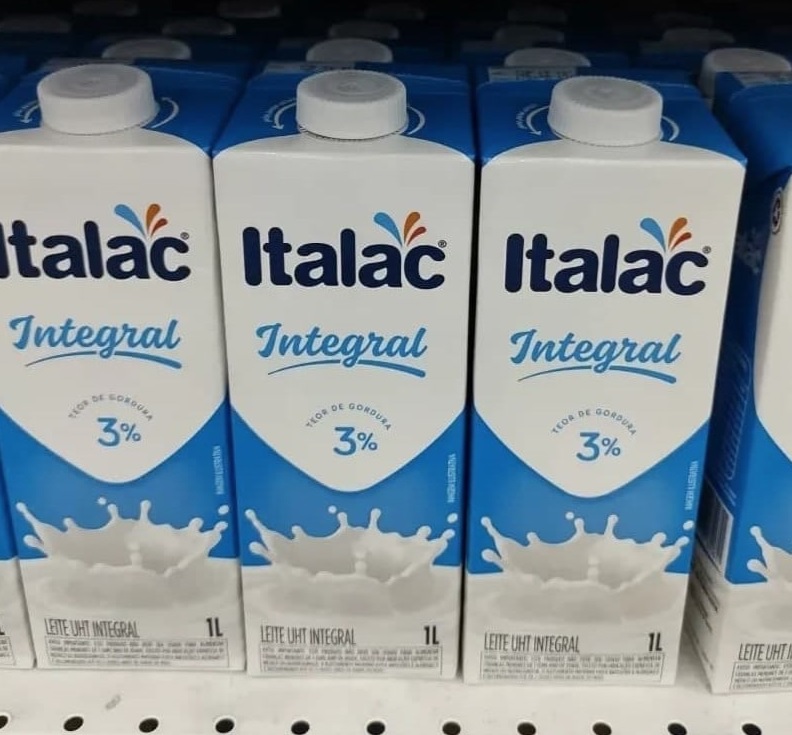 Leite Integral UHT Italac 1Lt