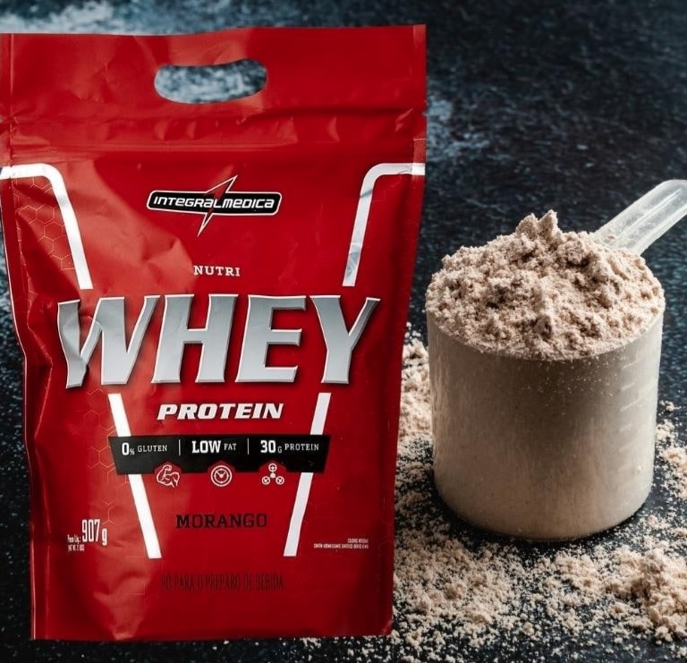 Nutriwhey Morango Pouch 907G, Integralmedica