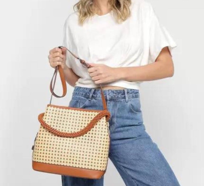 ENCERRADA – Bolsa Santa Lolla Alça Trançada Feminina