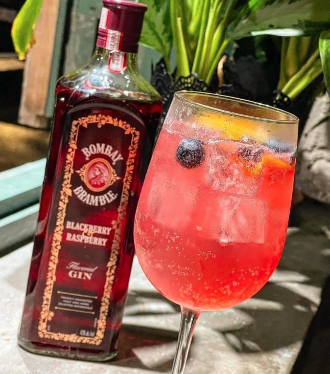 Gin seco Bombay Bramble – 700 ml