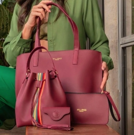 Kit Bolsa sacola feminina grande com nécessaire + Bolsa saquinho transversal com porta moeda