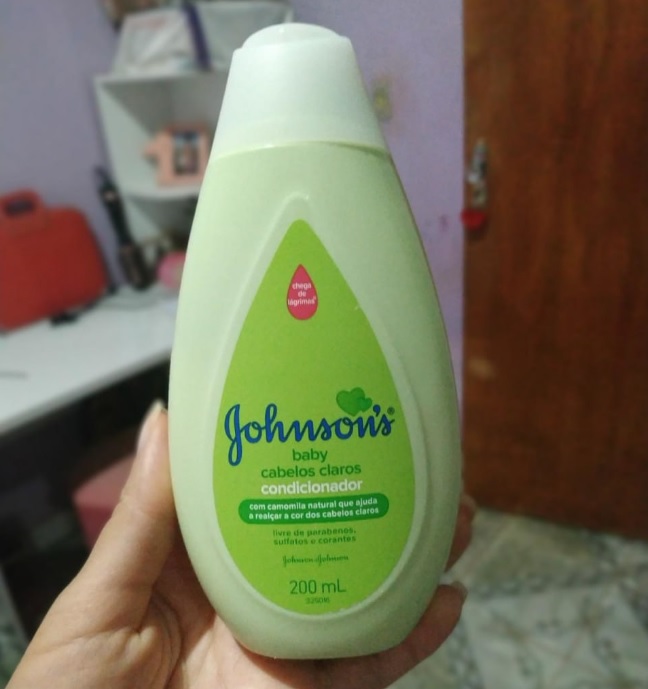 Condicionador Infantil Cabelos Claros, Johnson’s, 200 ml, Verde