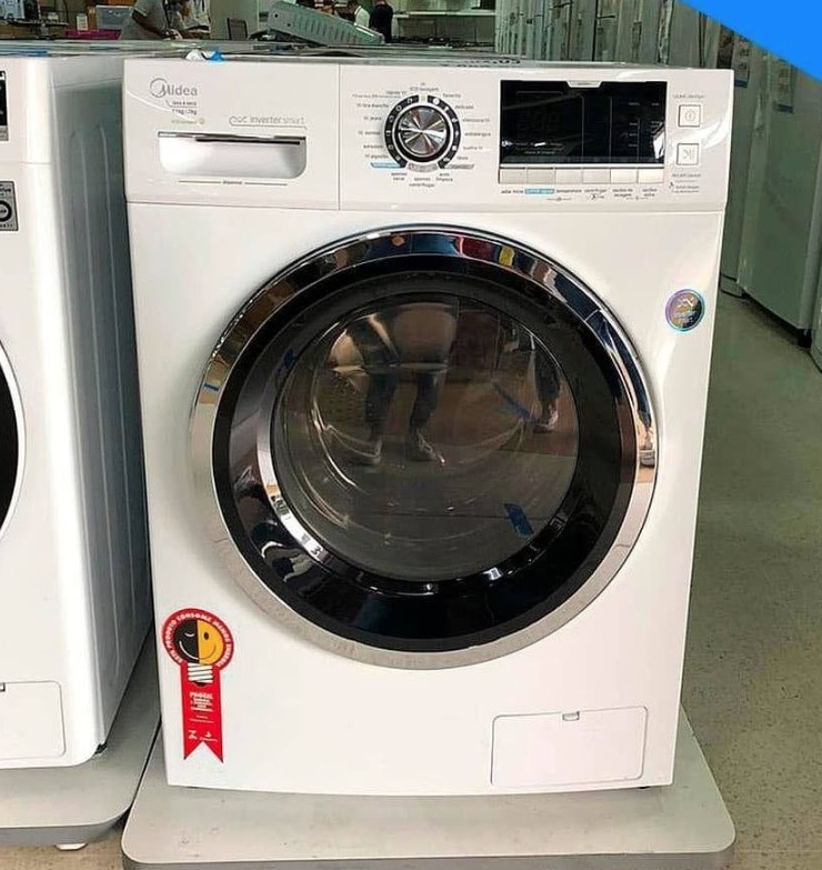 Lava E Seca Midea Branca 10,2Kg Storm Wash Inverter Tambor 4D Porta Preta