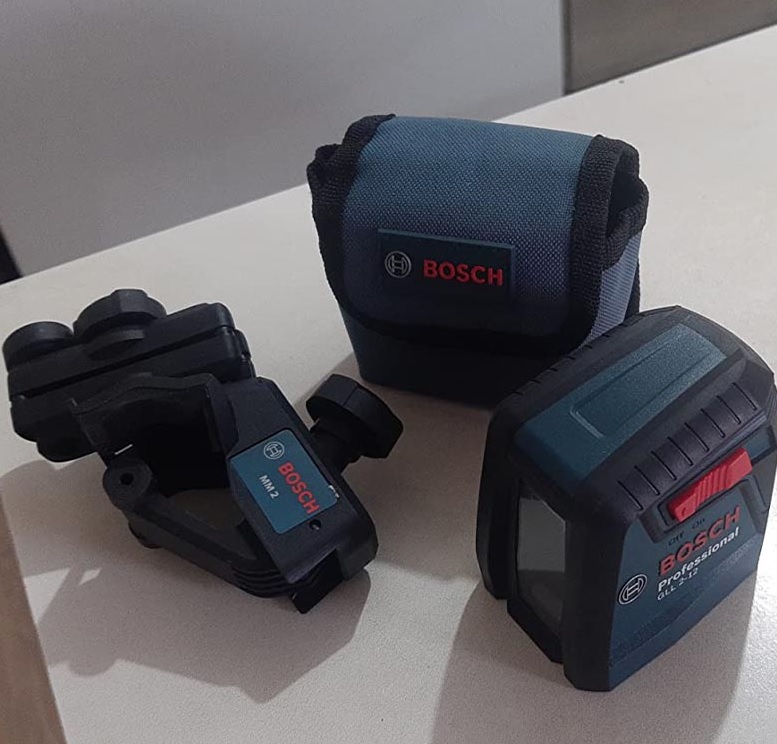 Bosch Nível Laser Gll 2-12 Alcance 12M Com Suporte E Bolsa De Proteção