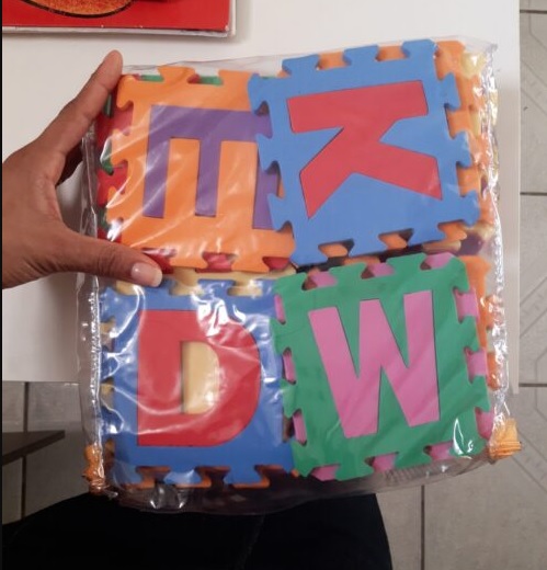 Carlu Brinquedos 0366 – Tapete Alfanumérico Pequeno Eva 36 Peças Embalagem com Zíper , Multicor