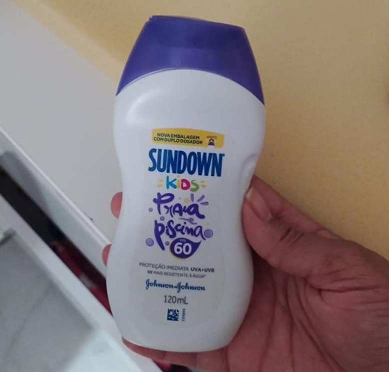 Protetor Solar Praia e Piscina Sundown Kids FPS 60, 120ml