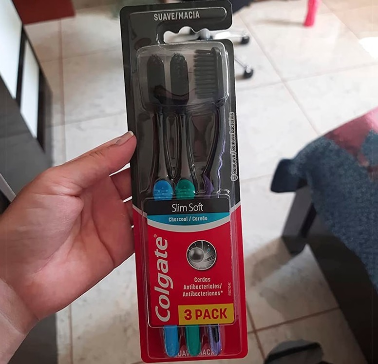Escova Dental Colgate Slim Soft Black 3Unid
