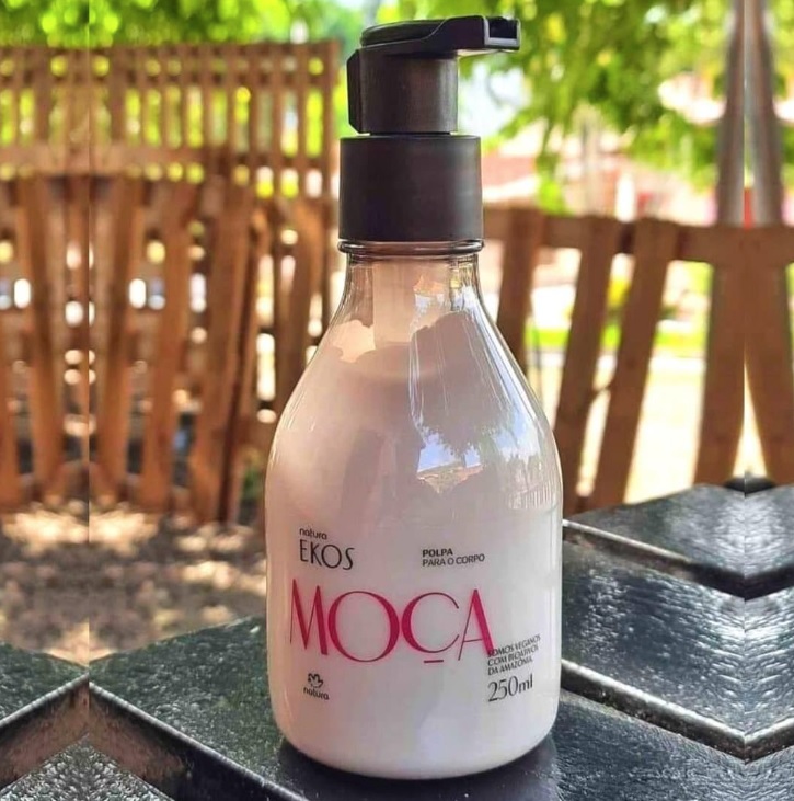 Polpa Desodorante Hidratante Corporal Ekos Moça - 250 ml - WT Promoções