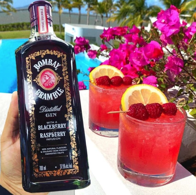 Bomb4y Brambl3, Dry G1n – 700 ml