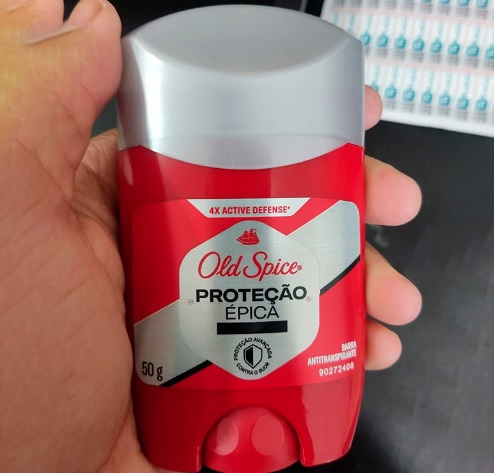 Desodorante em Barra Antitranspirante Old Spice Proteção Épica Lenha 50g