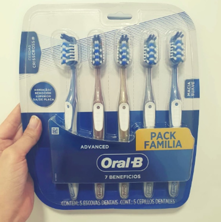 Escova Dental Oral-B Pro-Saúde 7 benefícios – 5 Unidades