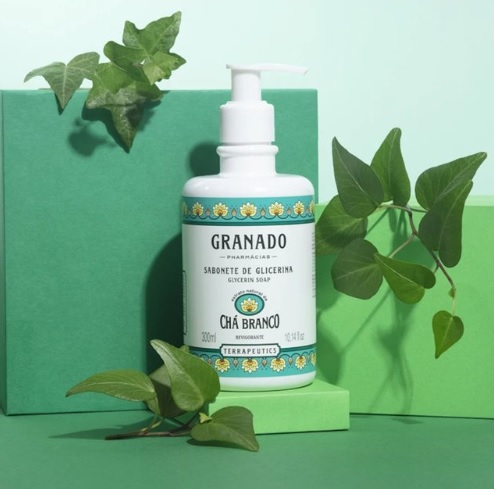 Hidratante Corporal Terrapeutics Chá Branco, Granado, Verde Claro, 300Ml