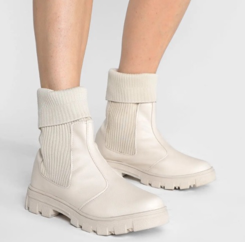 Bota Chelsea Look Fashion Tratorada Feminina