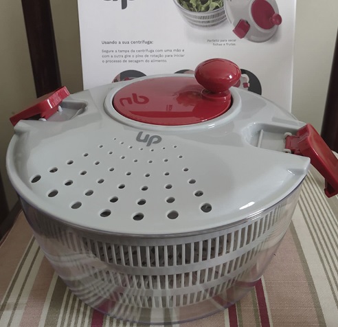 Centrífuga de alimentos Manual com Travas de Segurança e Sistema de Drenagem – UD003