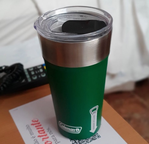 Copo de aço inoxidável isolado da Coleman Brew