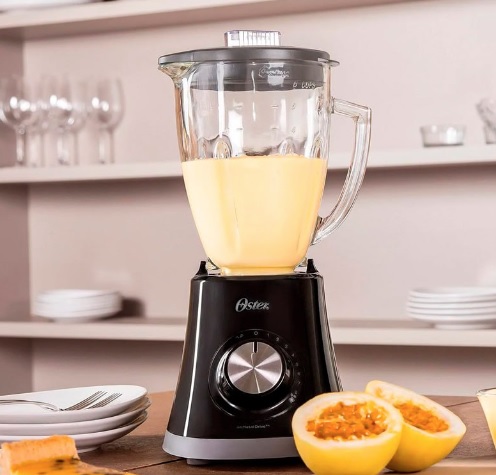 Liquidificador Oster Super Chef, 1,25L, 110V, Preto, 750W, BLSTMG-BR8