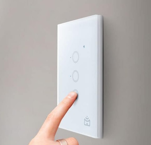 Smart Interruptor Wi-Fi Positivo Casa Inteligente, 3 Módulos, Touch, Branco – Compatível com Alexa