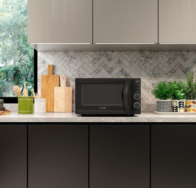 Forno Elétrico Mueller 44L Sonetto Stile Preto Forno Elétrico Mueller 44L 601072008 220V