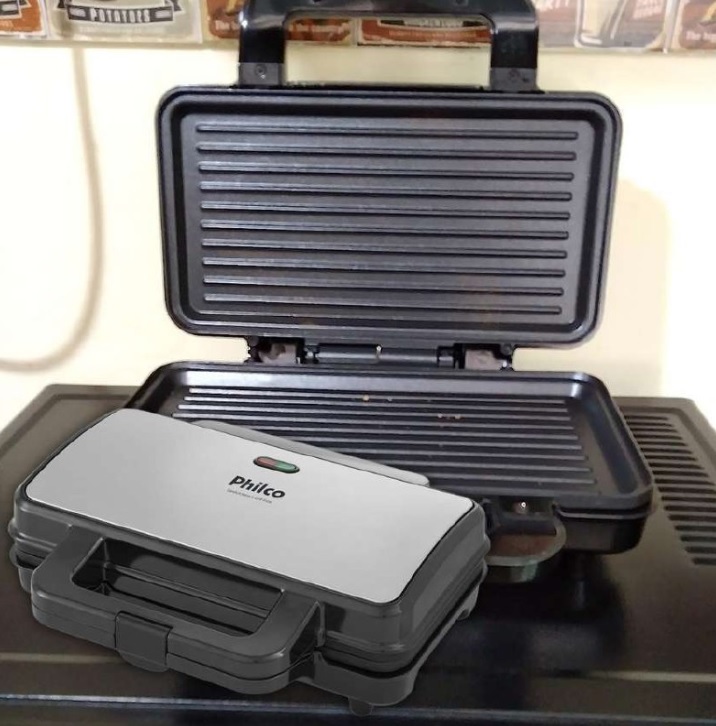 Grill e Sanduicheira Philco Inox PGR021 127V