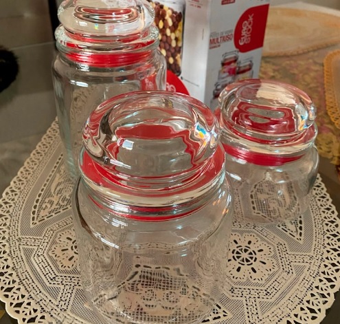 Conjunto com 3 Potes Multiuso de Vidro, com tampa Herméticas, Vermelho, VDR1129-VM, Euro Home
