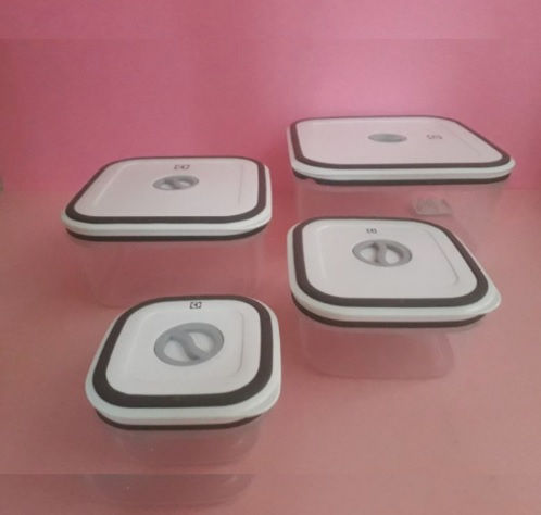 Kit com 4 unidades de potes hermetico plástico